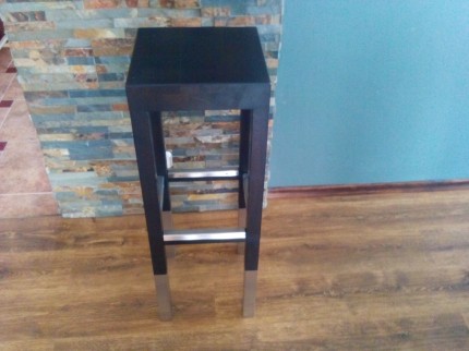 sprzedam stoł barowy z krzesłami firmy Okk Otlewski - 1438441652954.jpg